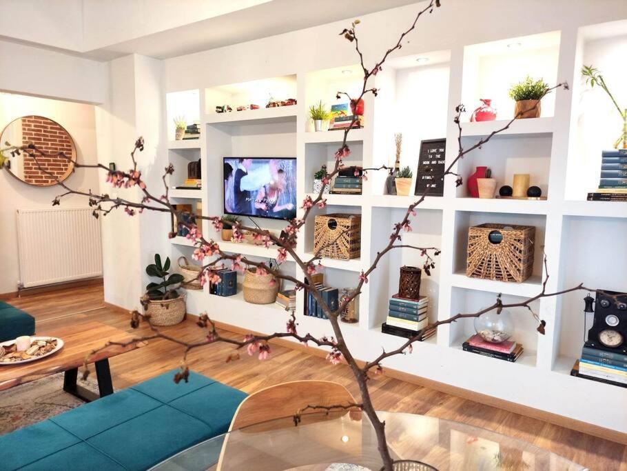 Voukamvilia Boutique Apartment Ágios Matthaíos Extérieur photo